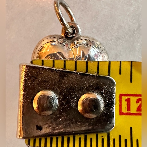 Sterling Silver Puffy Heart Pendant/Charm - Picture 5 of 5
